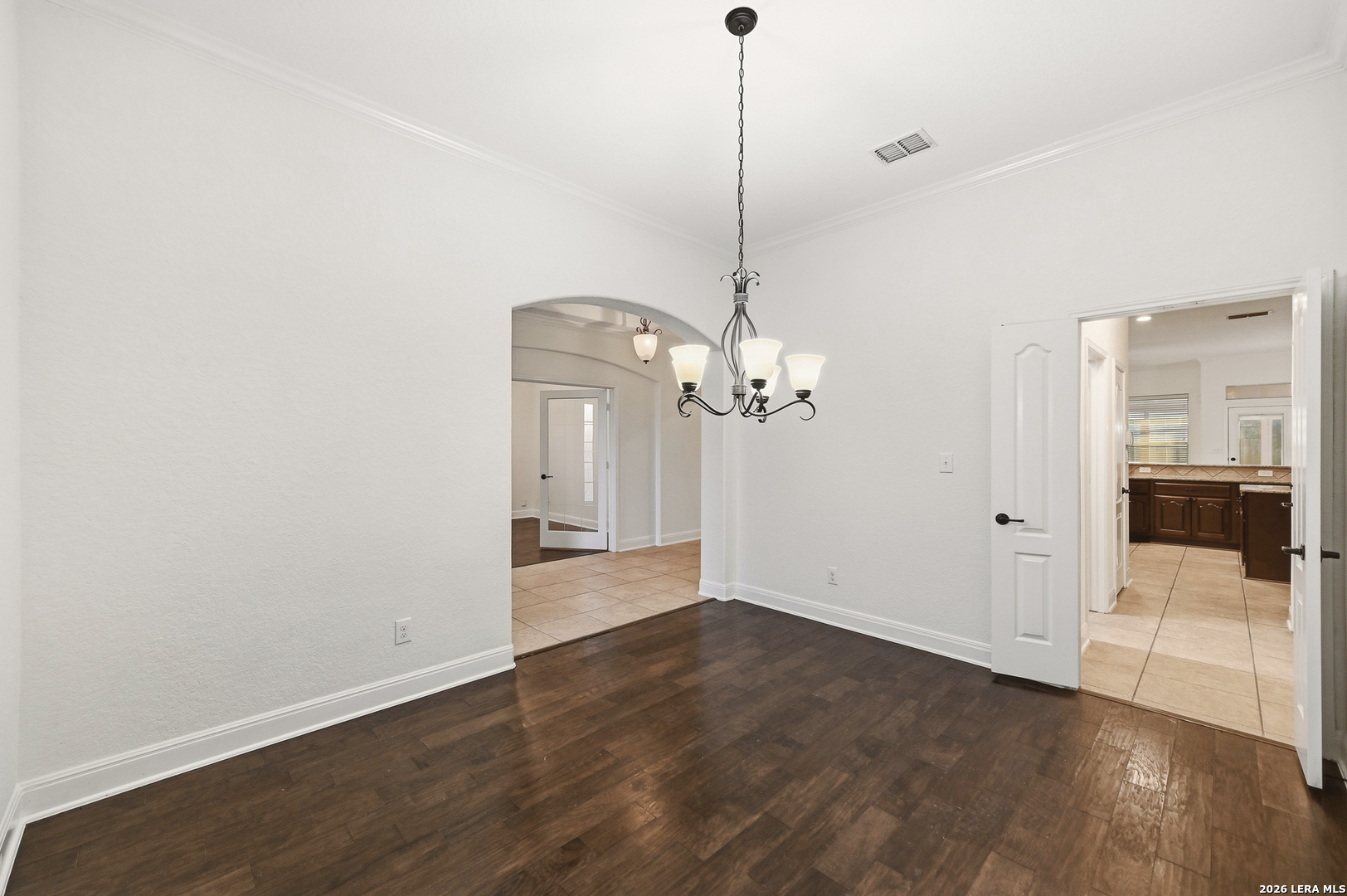 6718 Laura Heights Schertz TX 78154