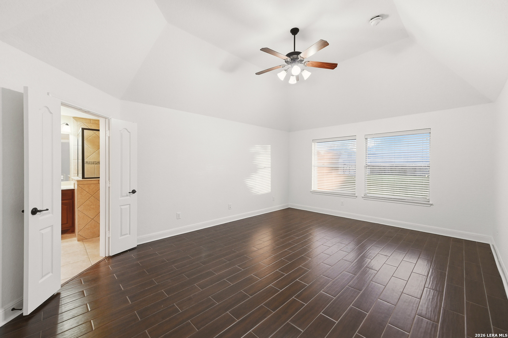6718 Laura Heights Schertz TX 78154
