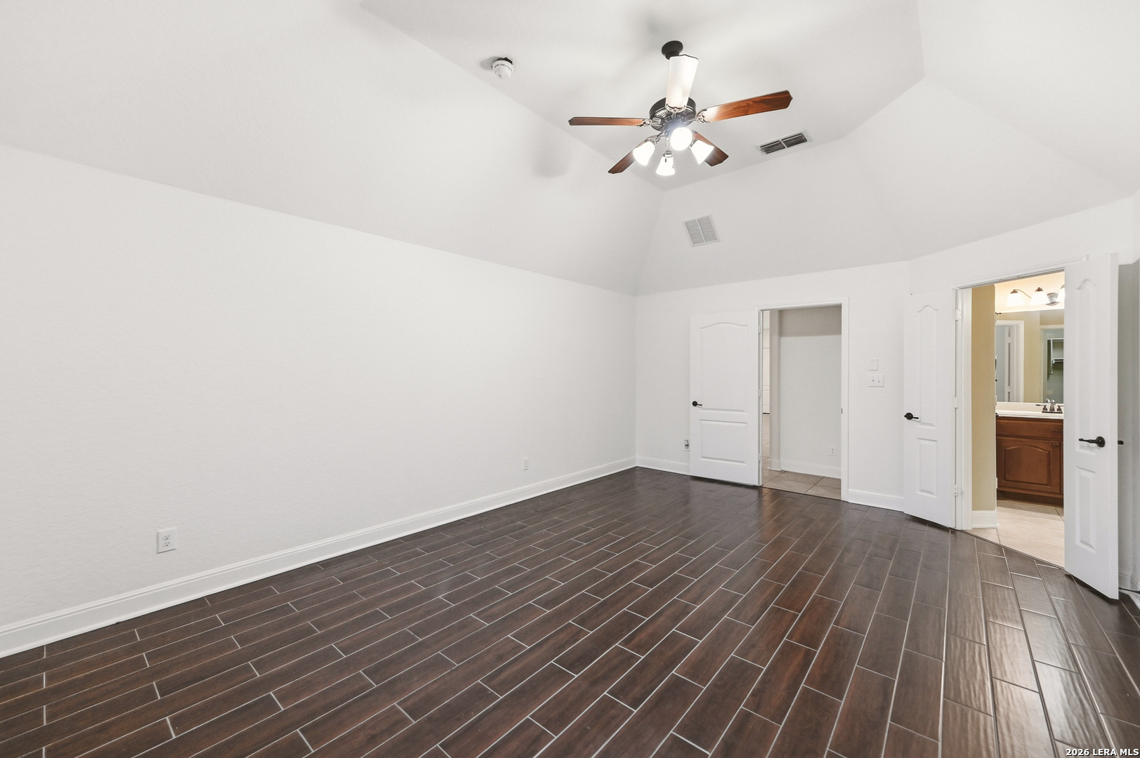 6718 Laura Heights Schertz TX 78154
