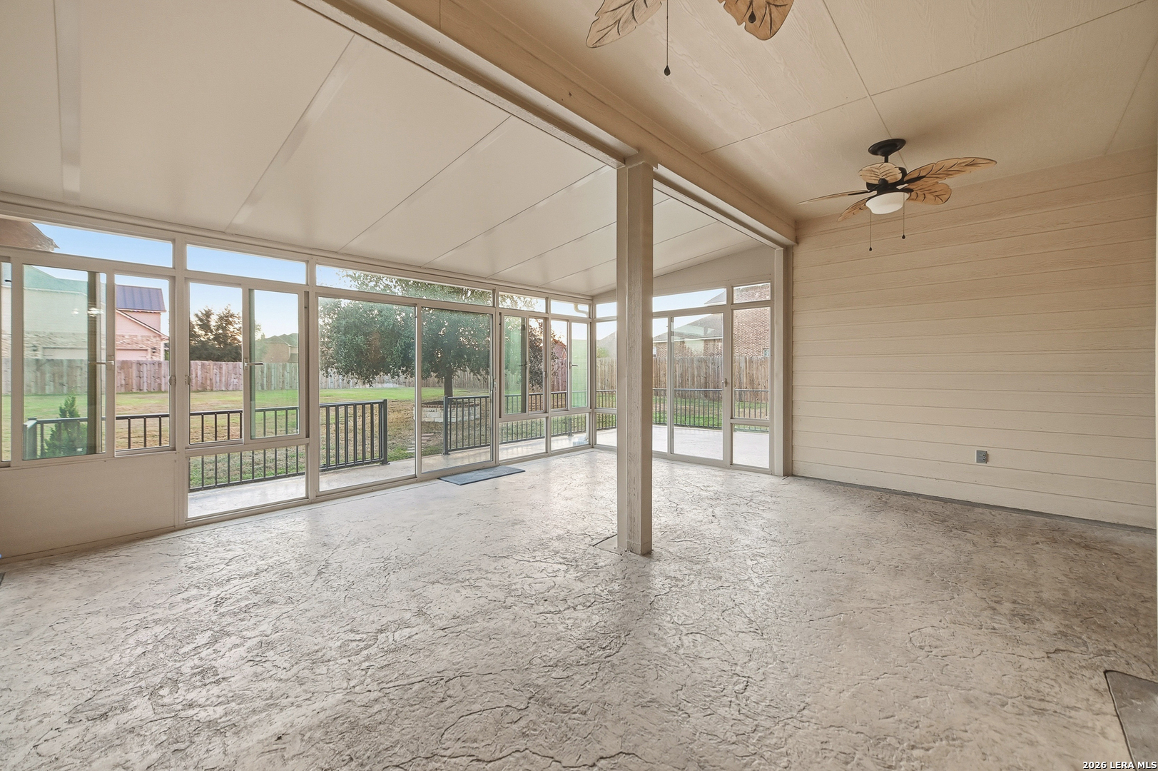 6718 Laura Heights Schertz TX 78154