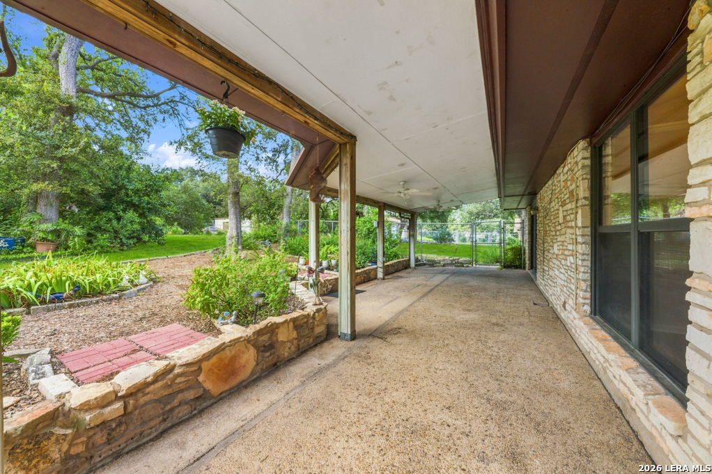 9428 Bluebell San Antonio TX 78266