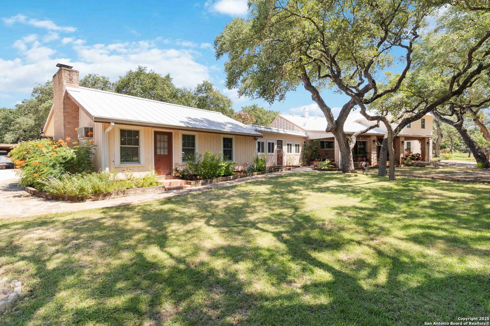 5803 Hollyhock San Antonio TX 78240