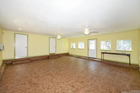 5803 Hollyhock San Antonio TX 78240