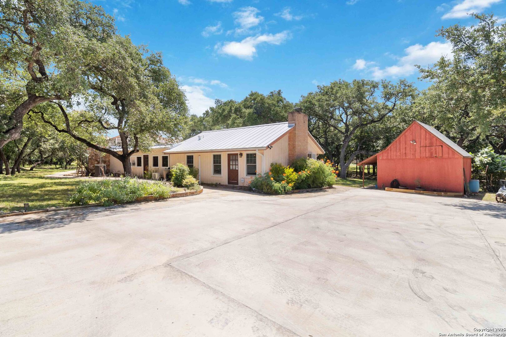 5803 Hollyhock San Antonio TX 78240