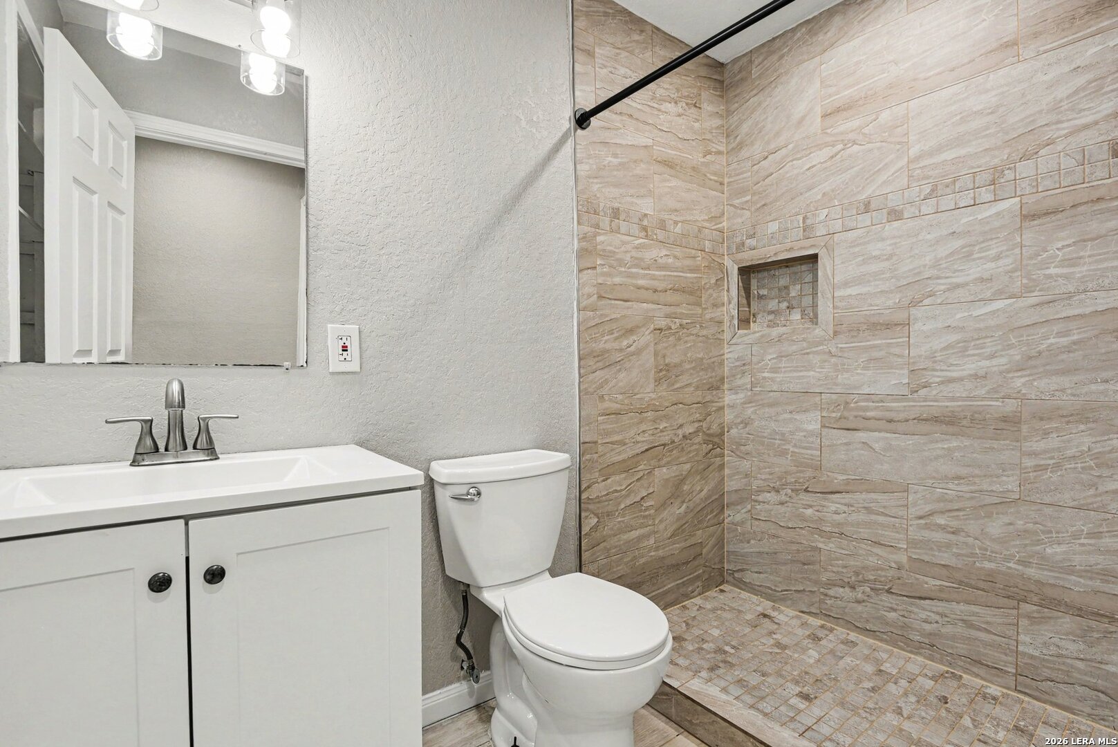 8426 Glen Court San Antonio TX 78239