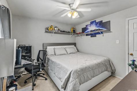 8746 Tioga Helotes TX 78023