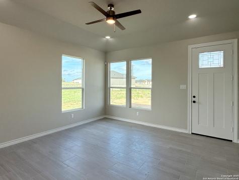 144 Camino Verde Court La Vernia TX 78121