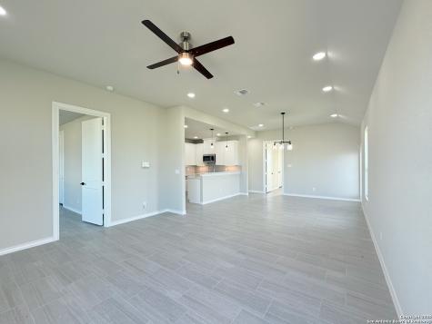 144 Camino Verde Court La Vernia TX 78121