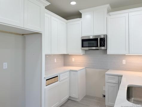 144 Camino Verde Court La Vernia TX 78121