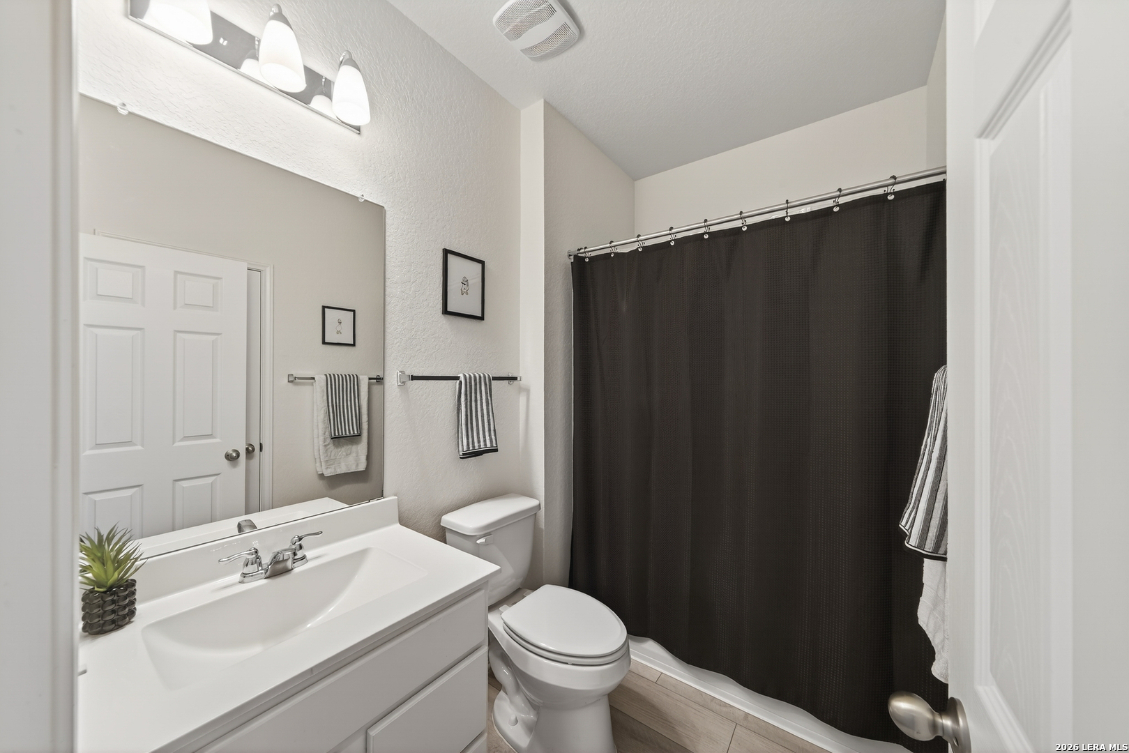 5008 Arrow Vista Marion TX 78124