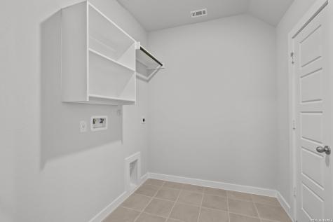 123 Heidi Hill Castroville TX 78009