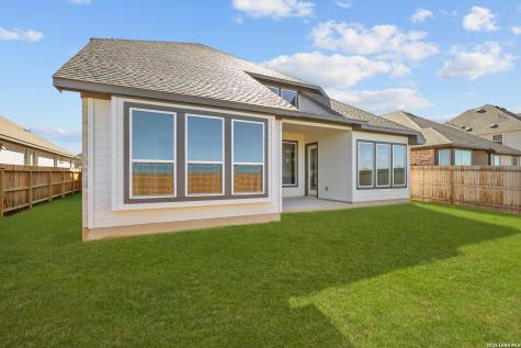 123 Heidi Hill Castroville TX 78009