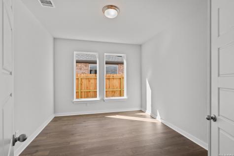 123 Heidi Hill Castroville TX 78009