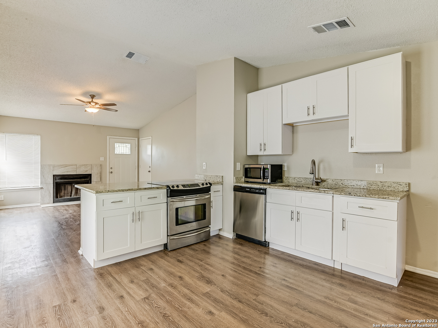 6230 Valley Queen San Antonio TX 78250