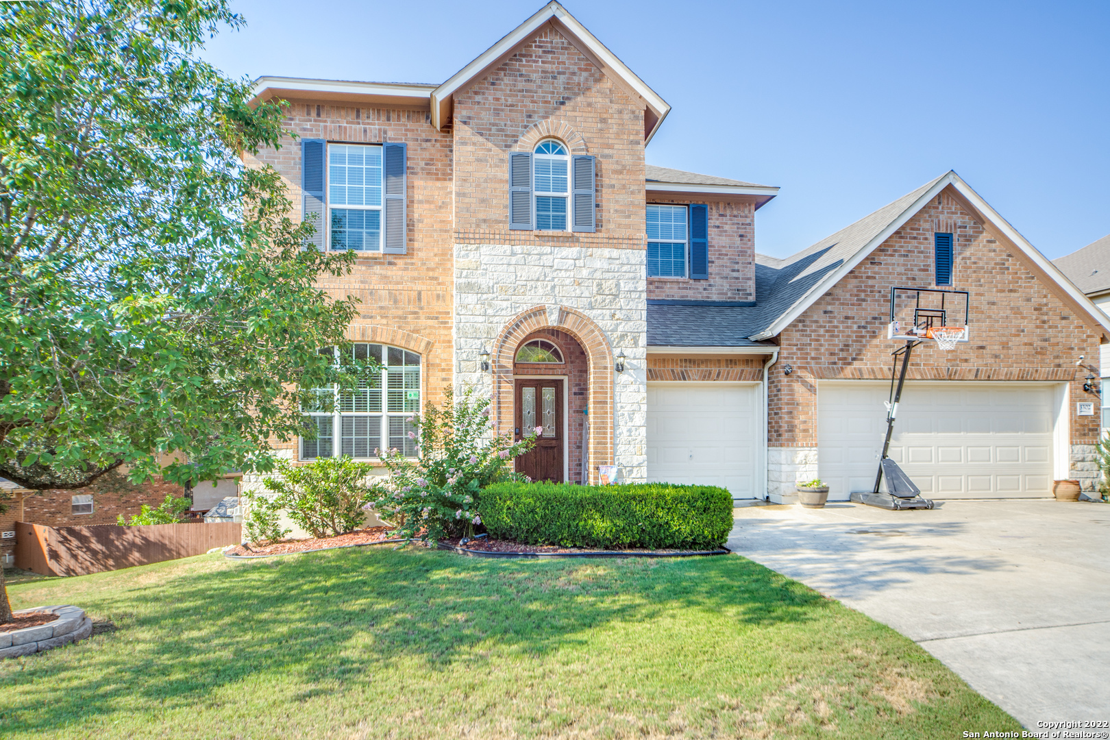 3302 Shoshoni Rise San Antonio TX 78261