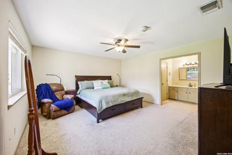 92 Westwood Kerrville TX 78028