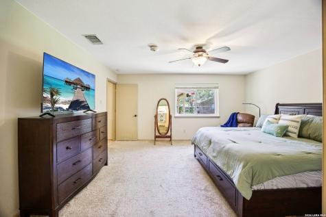 92 Westwood Kerrville TX 78028