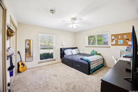 92 Westwood Kerrville TX 78028