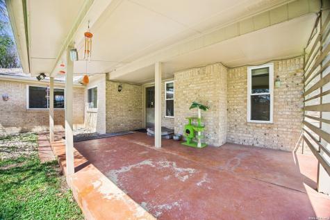 92 Westwood Kerrville TX 78028