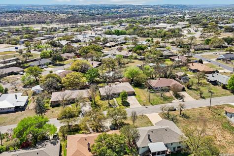 92 Westwood Kerrville TX 78028
