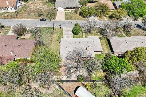92 Westwood Kerrville TX 78028