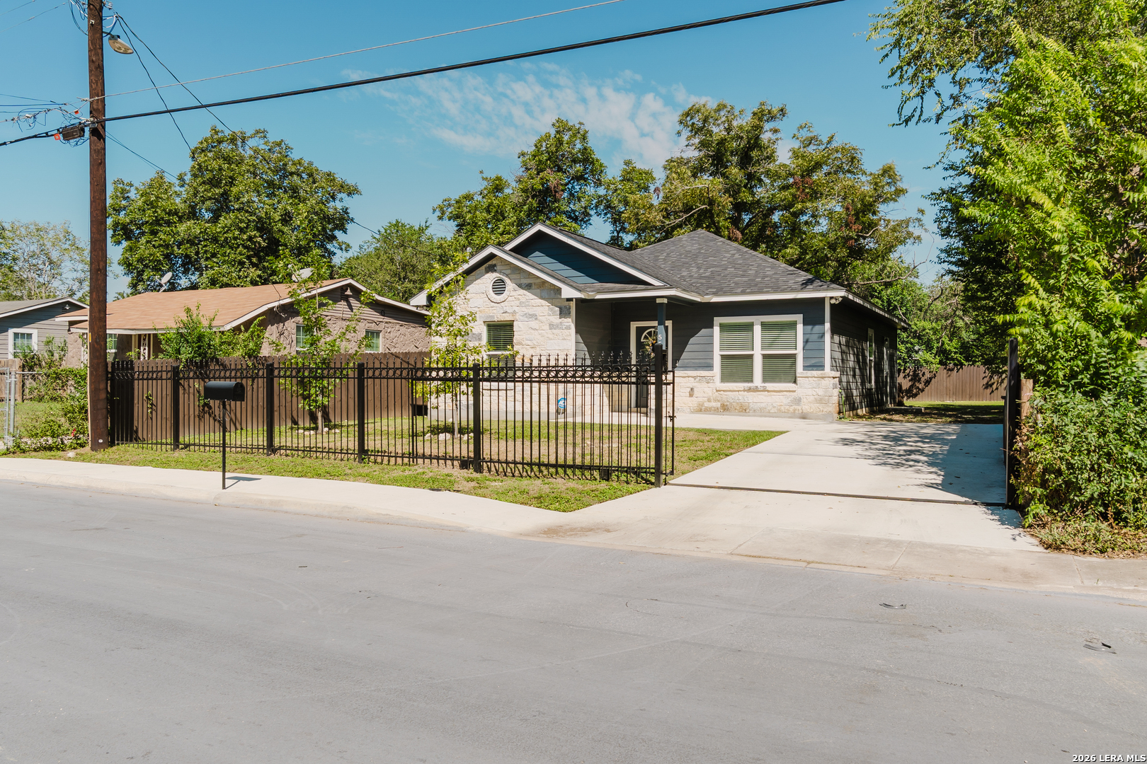 551 Ferris Avenue San Antonio TX 78220