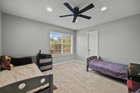 4618 Manitou Bay San Antonio TX 78259