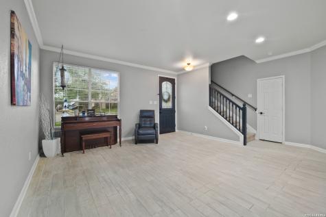 4618 Manitou Bay San Antonio TX 78259