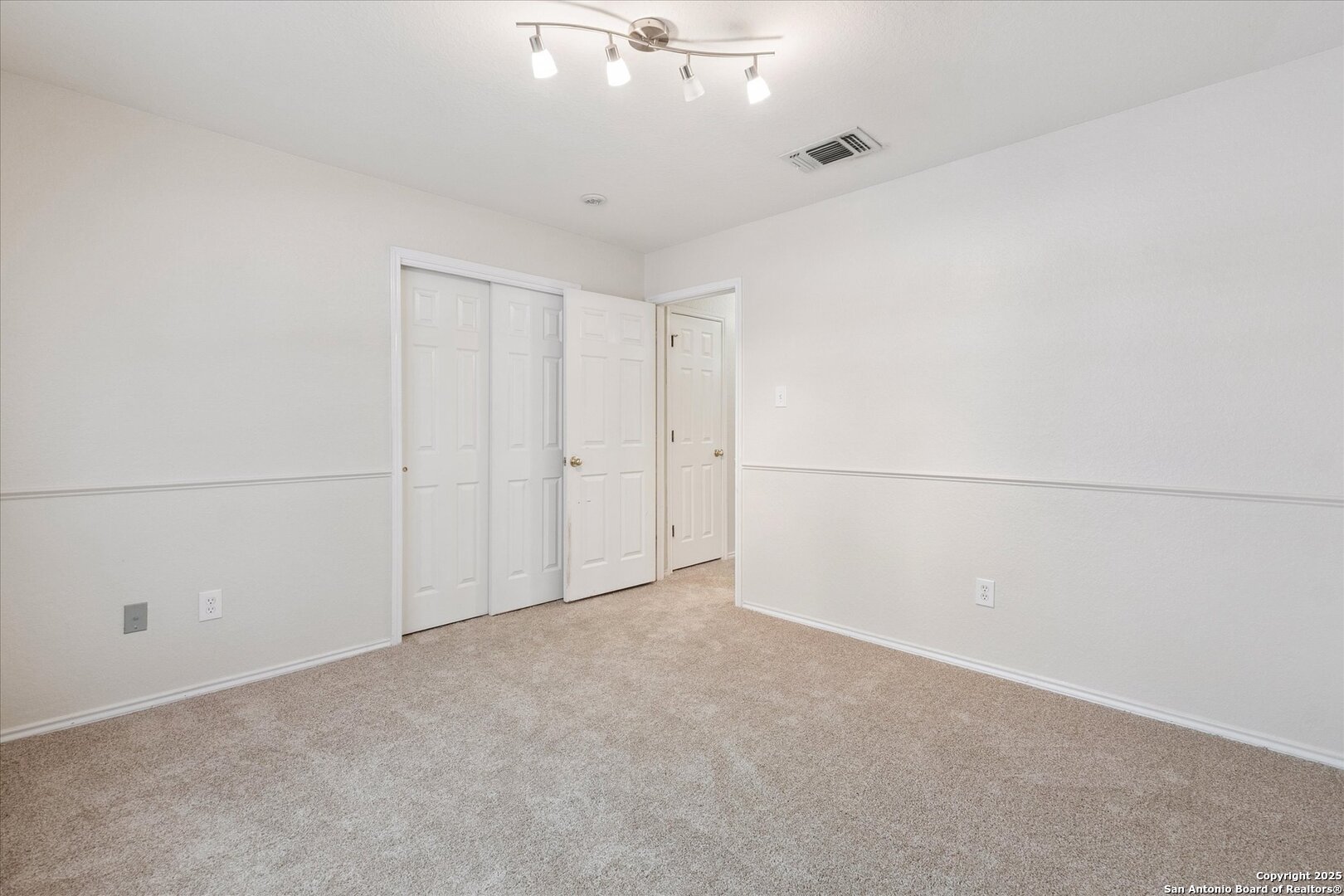 3436 Whisper Bluff Cibolo TX 78108