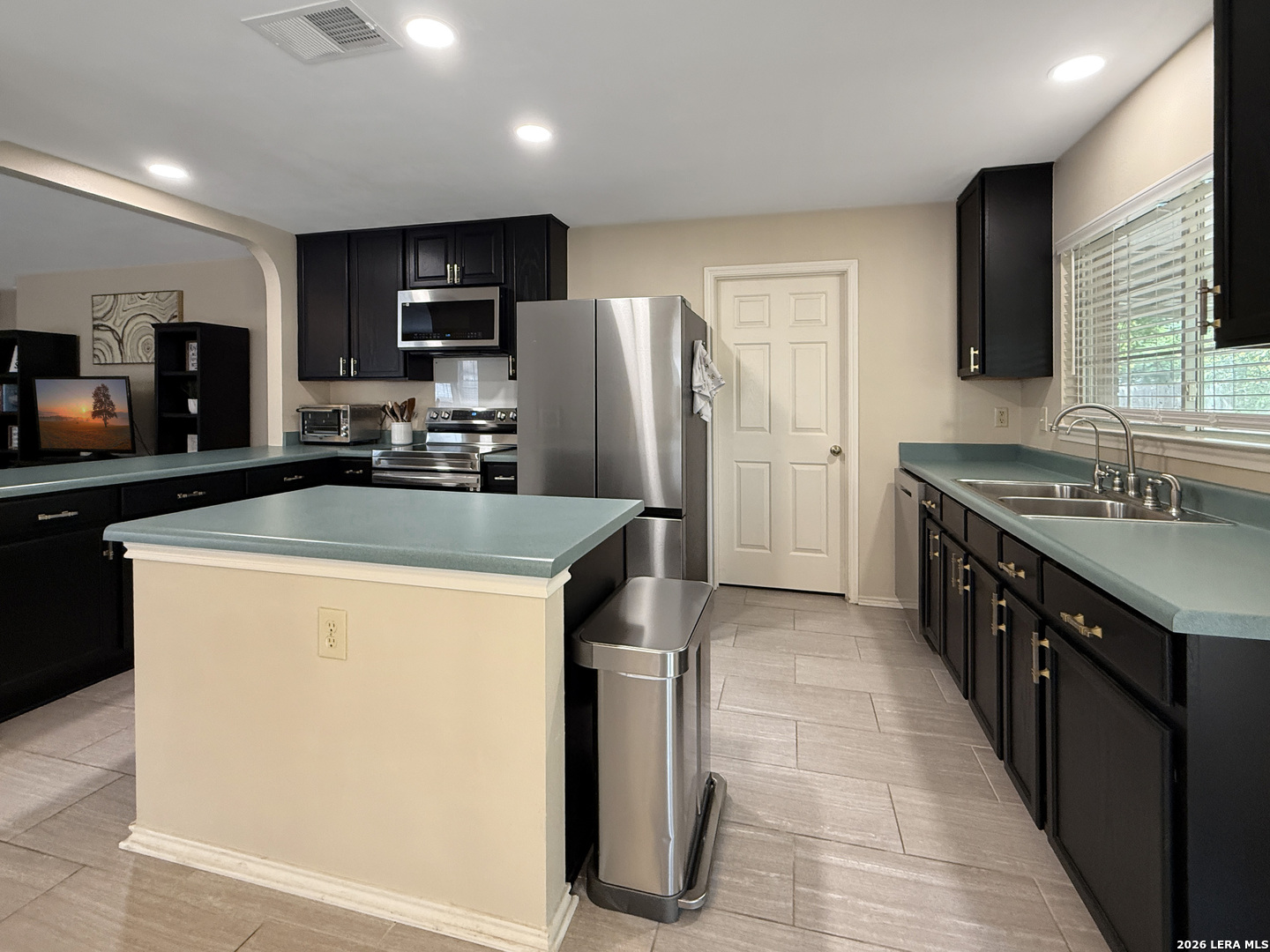 10306 Western Sun San Antonio TX 78240