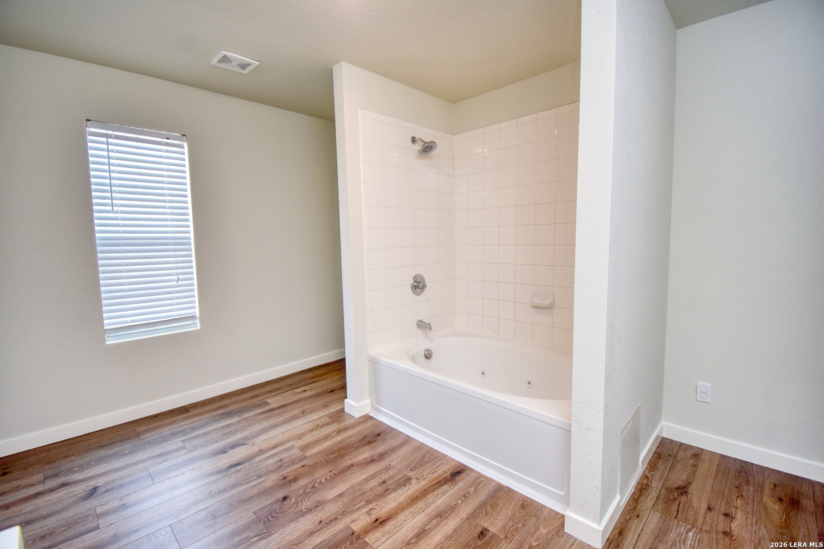 9106 Beech Grove San Antonio TX 78245