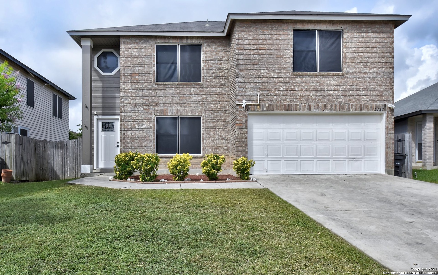 5127 Senisa Springs San Antonio TX 78251