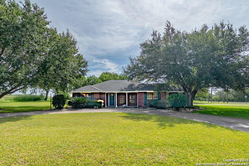 10416 7th Street Pettus TX 78146