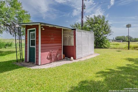 10416 7th Street Pettus TX 78146