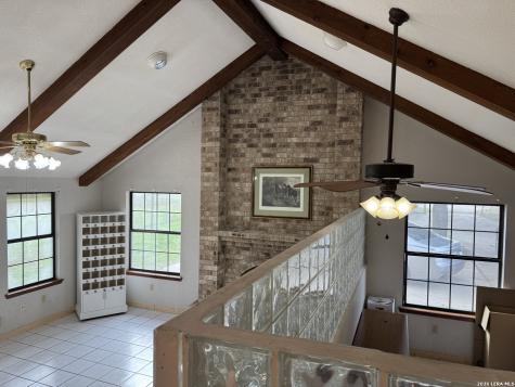 7285 Us Highway 87 China Grove TX 78263