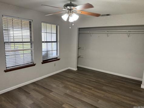 7285 Us Highway 87 China Grove TX 78263