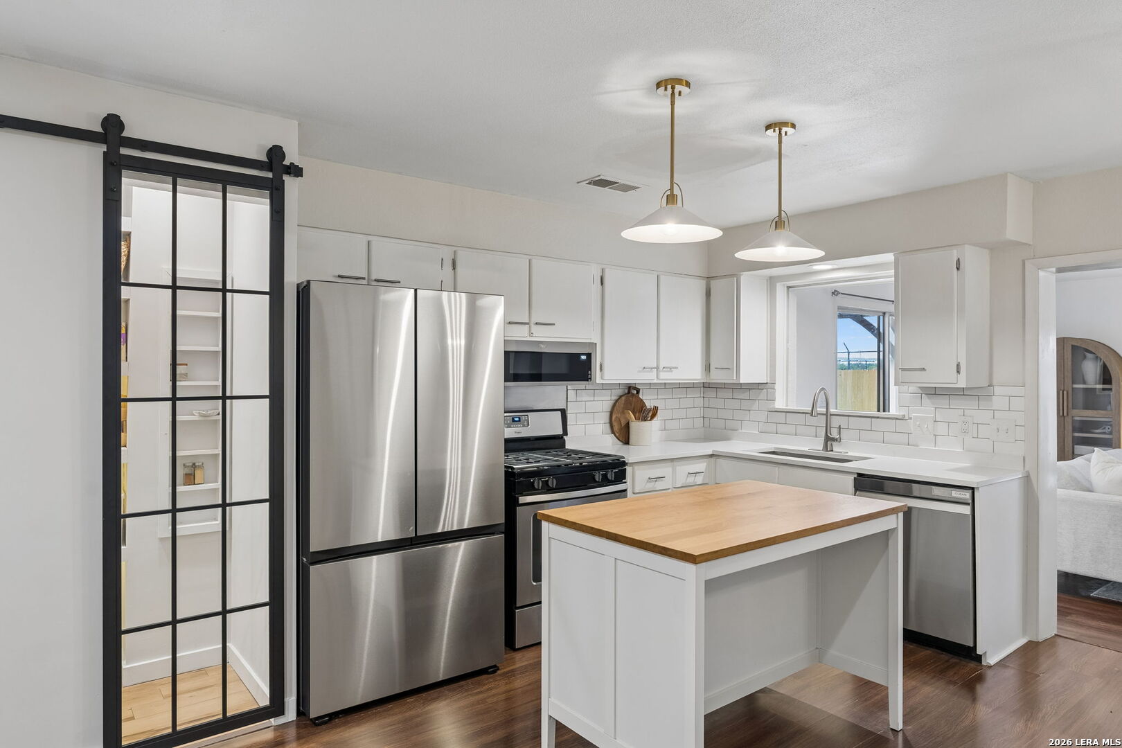 2035 Leesburg Street San Antonio TX 78220