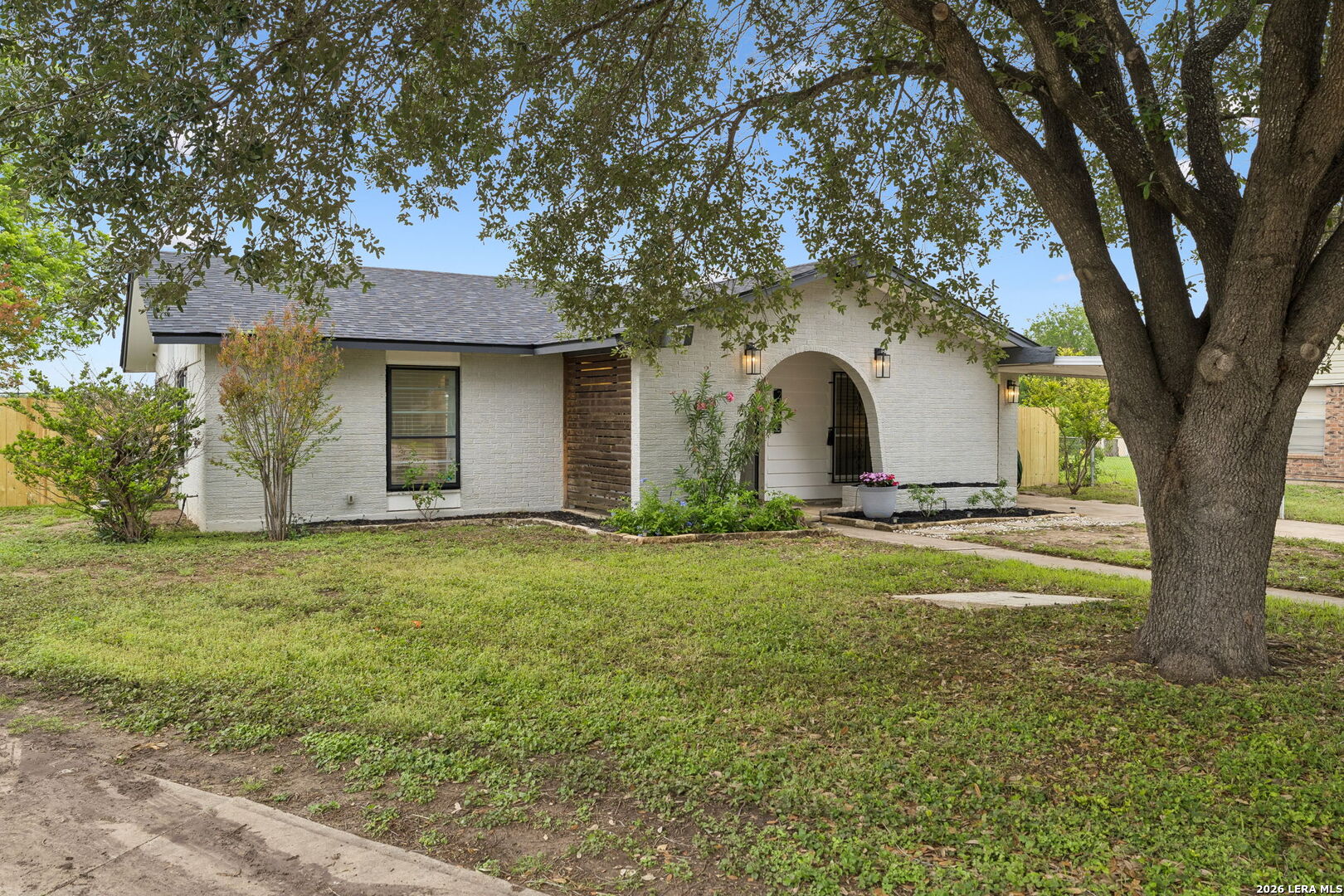 2035 Leesburg Street San Antonio TX 78220