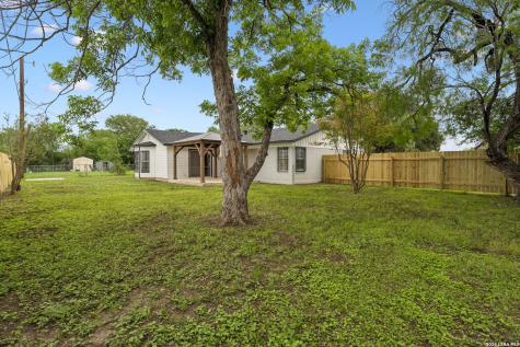 2035 Leesburg Street San Antonio TX 78220