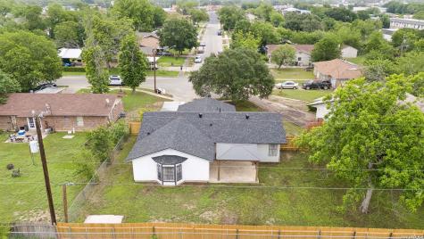 2035 Leesburg Street San Antonio TX 78220