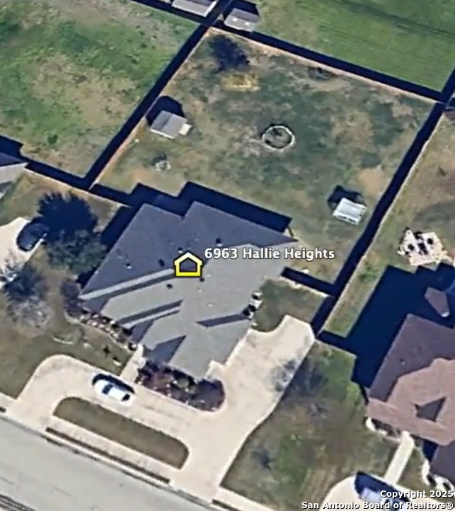 6963 Hallie Heights Schertz TX 78154
