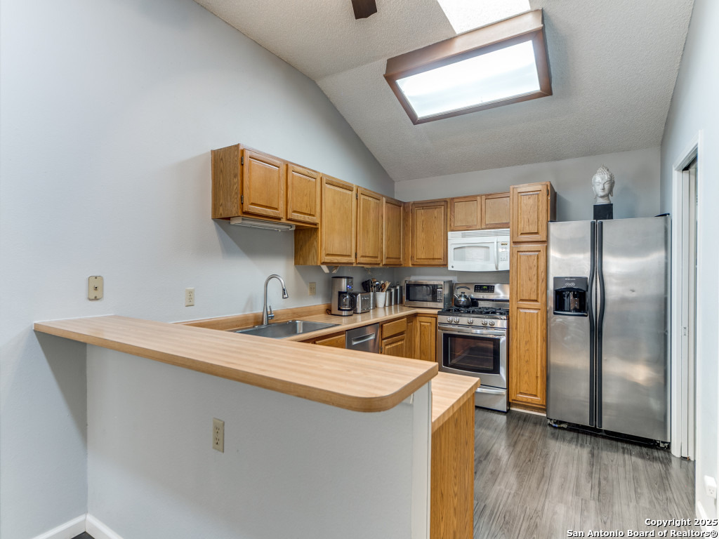 5935 Heather View San Antonio TX 78249