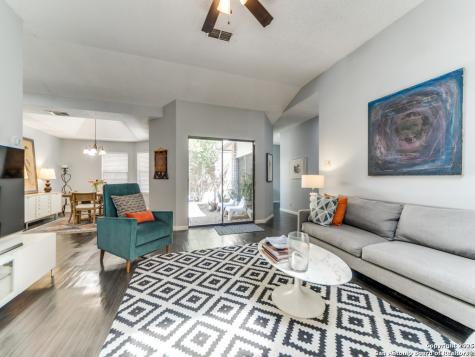 5935 Heather View San Antonio TX 78249