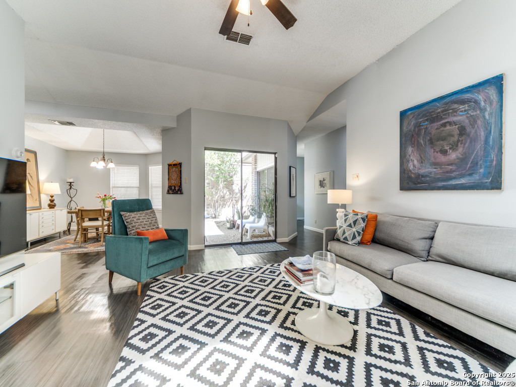 5935 Heather View San Antonio TX 78249