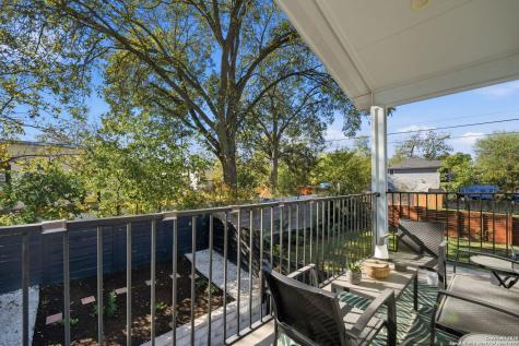 2106 Schley Avenue San Antonio TX 78210