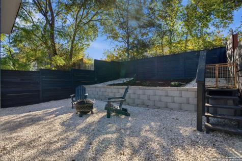 2106 Schley Avenue San Antonio TX 78210