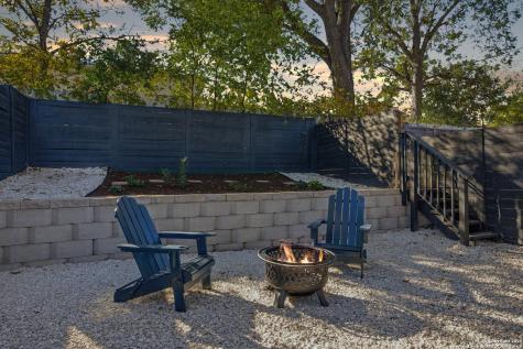 2106 Schley Avenue San Antonio TX 78210