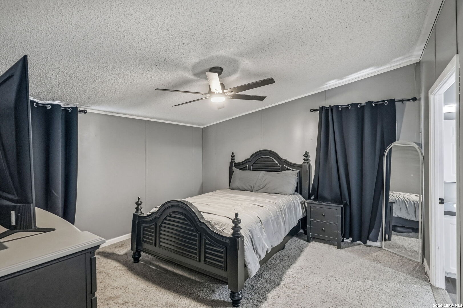 104 County Road 4637 Hondo TX 78861