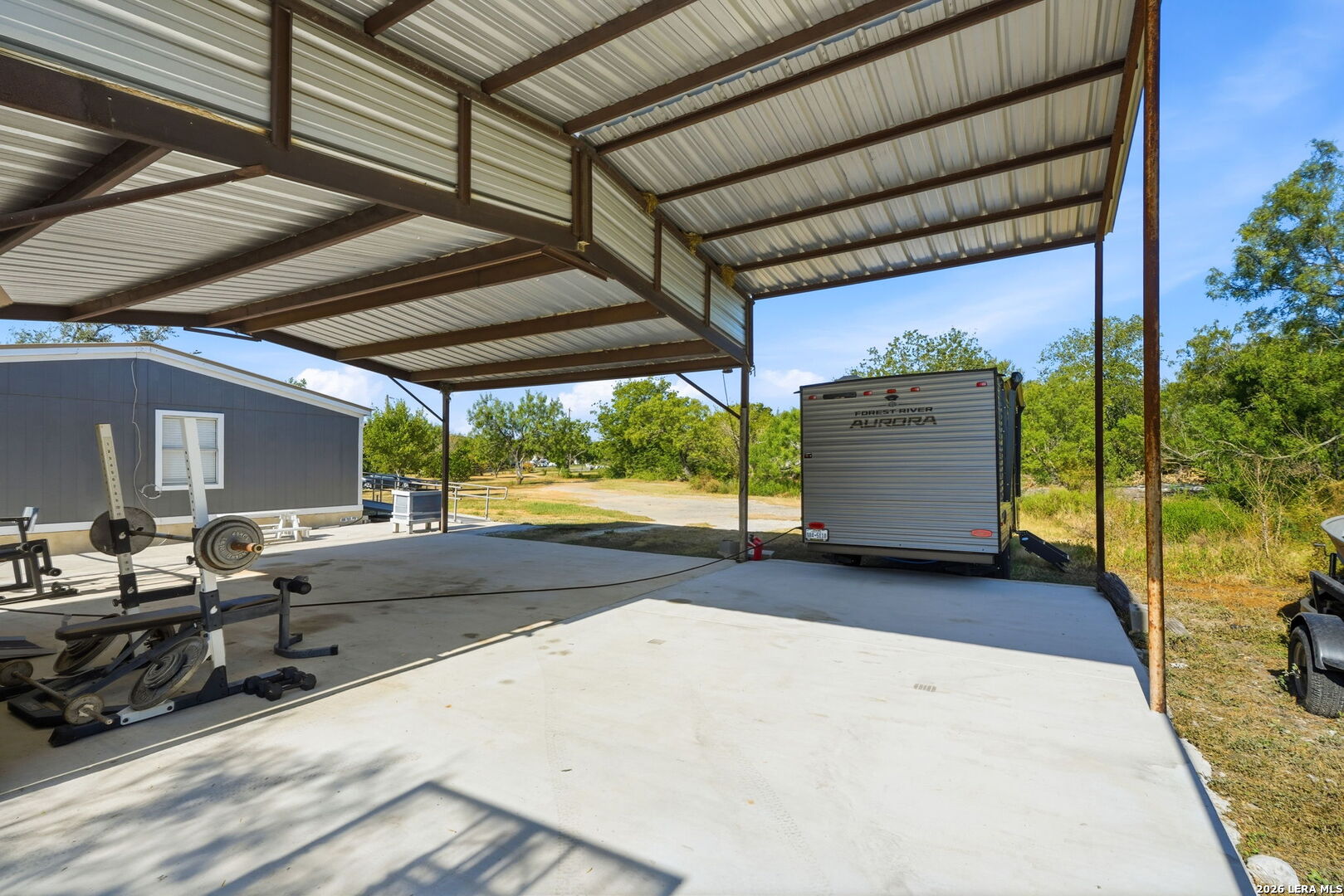 104 County Road 4637 Hondo TX 78861