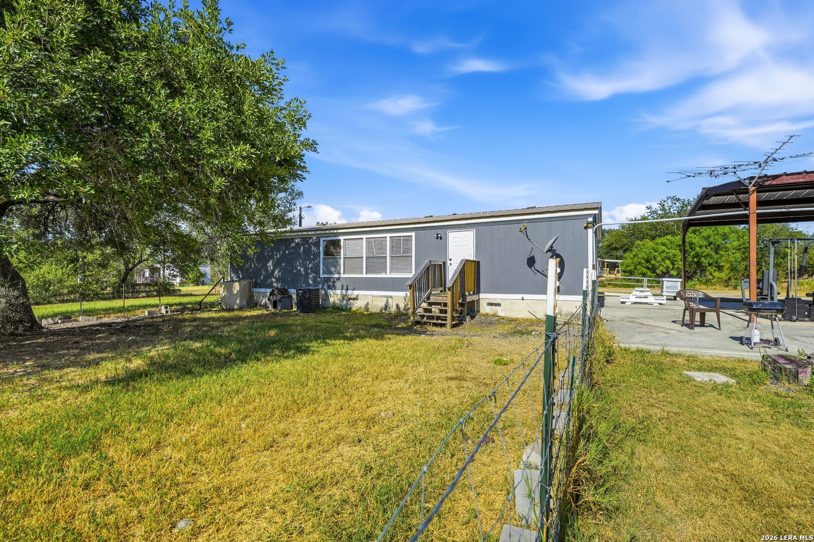 104 County Road 4637 Hondo TX 78861